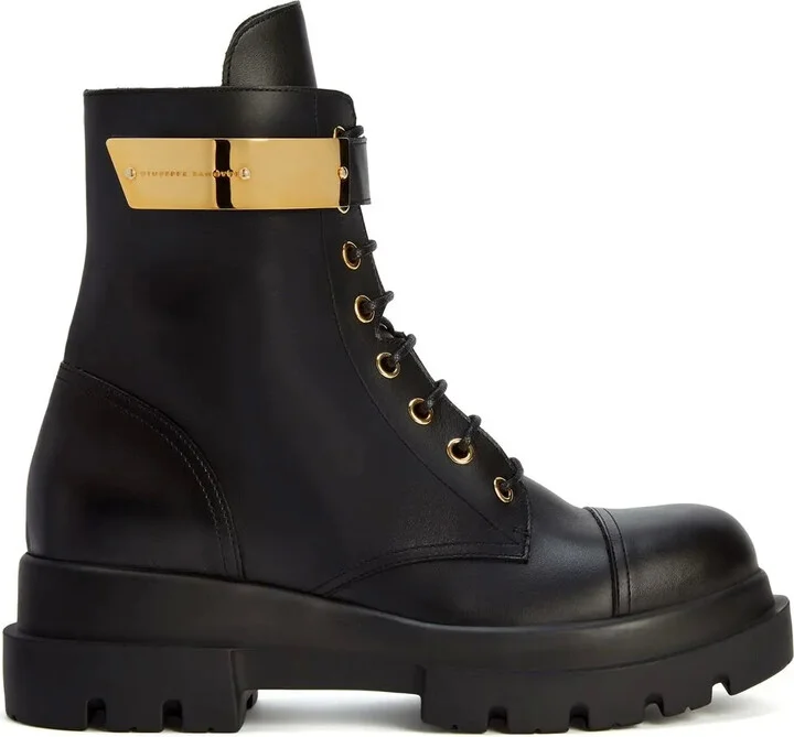 Alexa logo plate boots