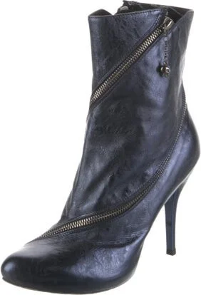 Alexander McQueen - Image 2