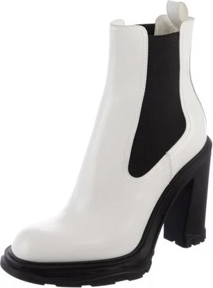 Alexander McQueen - Image 2