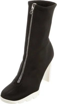 Alexander McQueen - Image 2