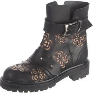 Alexander McQueen - Image 2