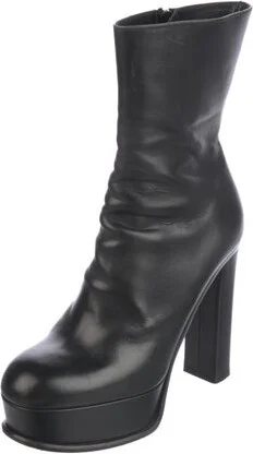 Alexander McQueen - Image 2