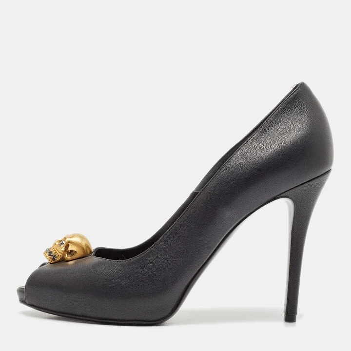 Alexander McQueen Black Leather Crystal Embellished Skull Peep-Toe Pumps Size 38.5