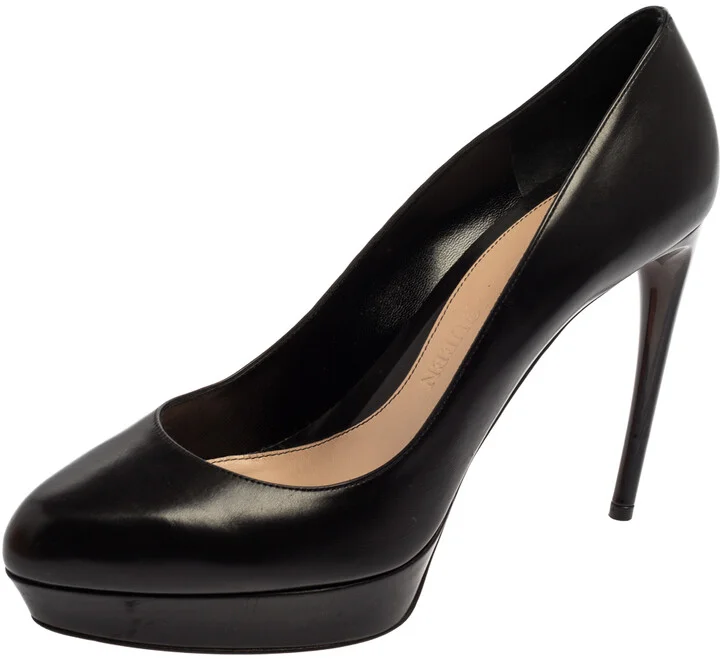 Alexander McQueen Black Leather Horn Heel Platform Pumps Size 40