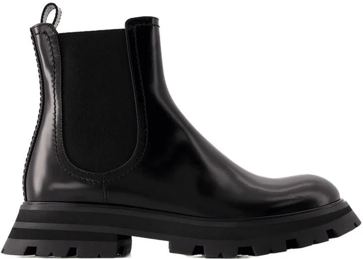 Alexander McQueen Chelsea Boots