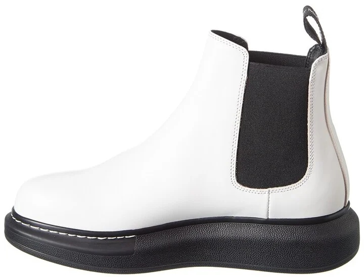 Alexander Mcqueen Contrast Leather Chelsea Boot - Image 2