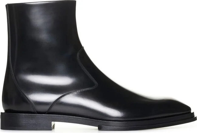 Alexander McQueen Logo Plaque Zip-Up Boots