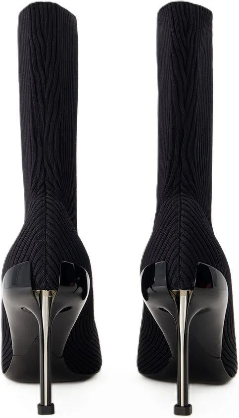 Alexander McQueen Pointed-Toe Ankle Boots - Image 3
