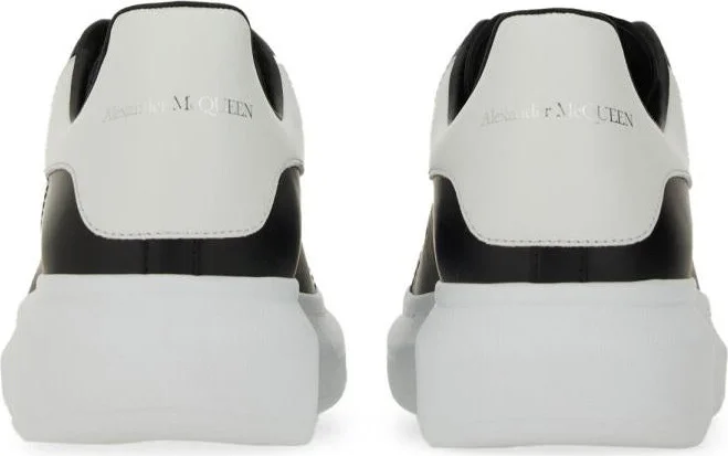 Alexander McQueen Sneaker Oversize - Image 9