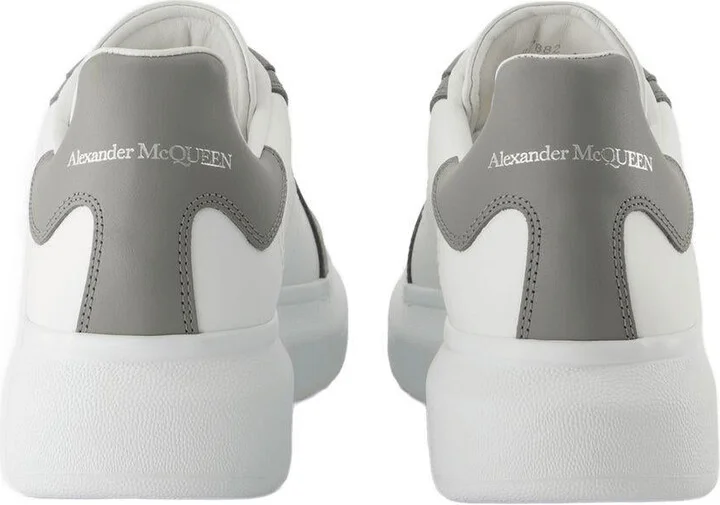 Alexander McQueen Sneakers Oversized - Image 3