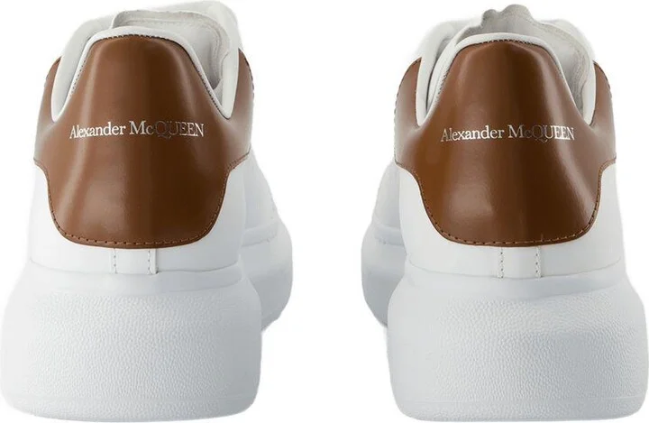 Alexander McQueen Sneakers Oversized - Image 3