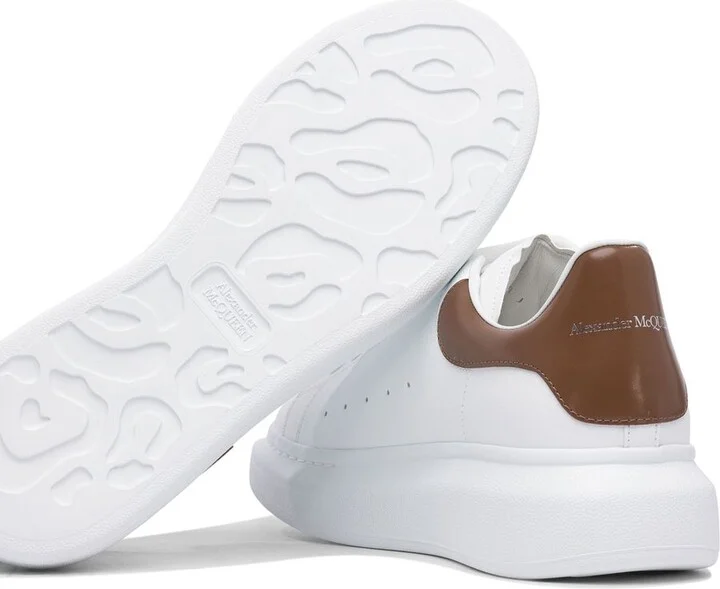 Alexander McQueen Sneakers Oversized - Image 5