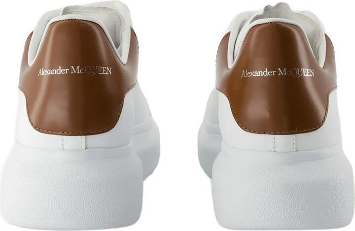 Alexander McQueen Sneakers Oversized - Image 8
