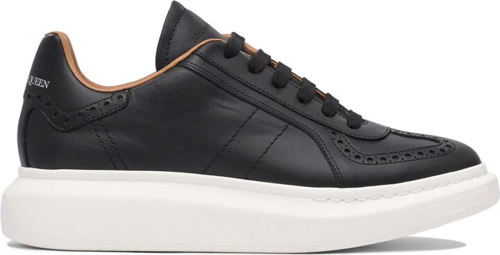 Alexander McQueen Sneakers & Slip-On