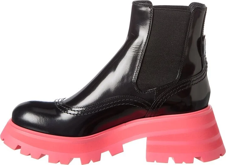 Alexander Mcqueen Wander Leather Chelsea Boot - Image 2
