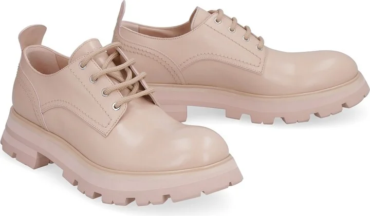 Alexander McQueen Wander Leather Lace-Up Shoes - Image 3