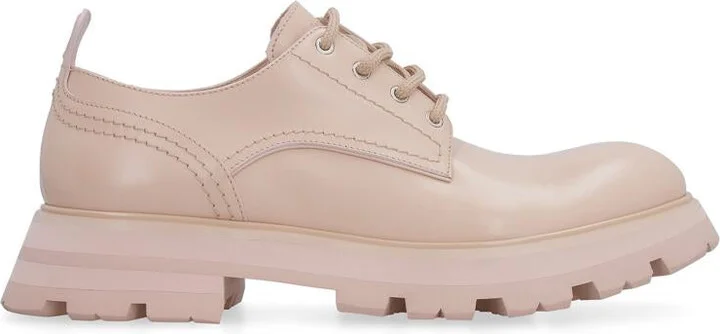 Alexander McQueen Wander Leather Lace-Up Shoes
