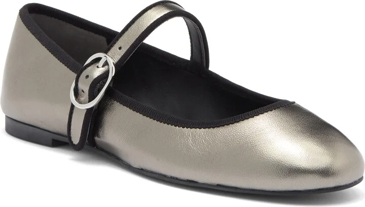Alice Mary Jane Flat