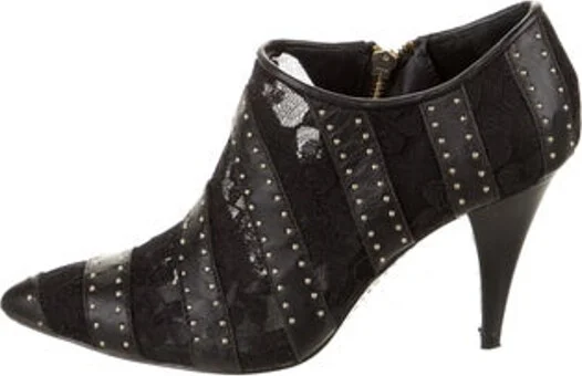 Alice + Olivia