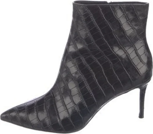 Alice + Olivia