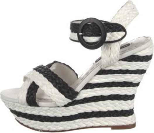 Alice + Olivia