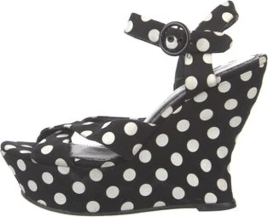 Alice + Olivia