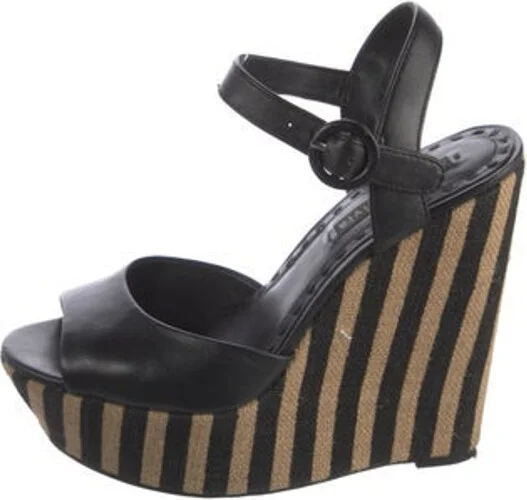 Alice + Olivia