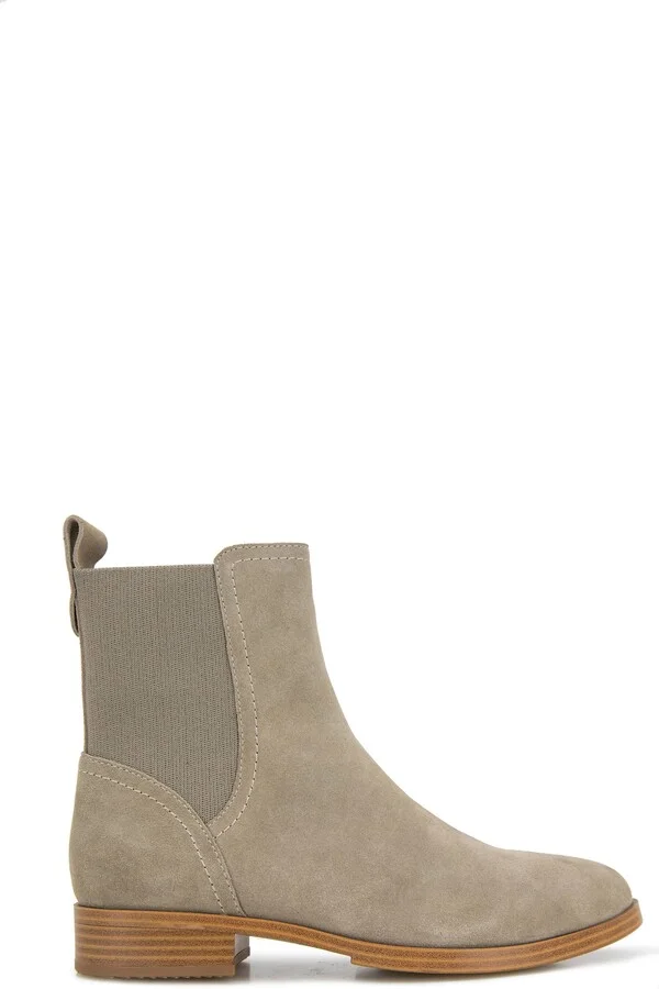 Alinda Leather Ankle Boot - Image 10