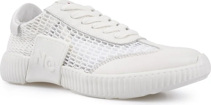 Alinna Sneaker