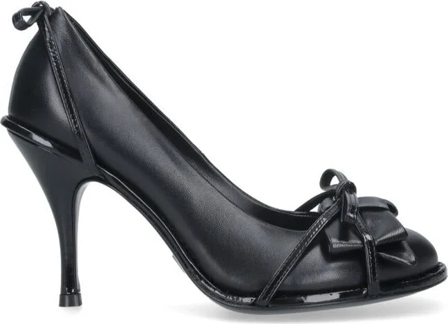 All In With Heel