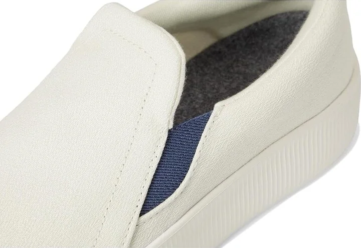Allbirds Lounger Lift Women's Shoes Natural White, Hanami Night (Twilight White) : 5 B - Medium, Canvas - Image 7