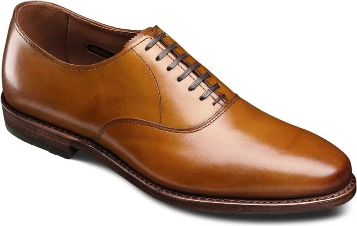 Allen Edmonds Men's Carlyle Oxford Walnut Brown 7 D
