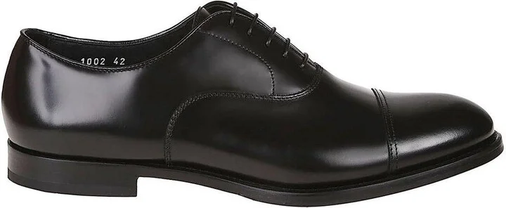 Almond Toe Lace-up Shoes