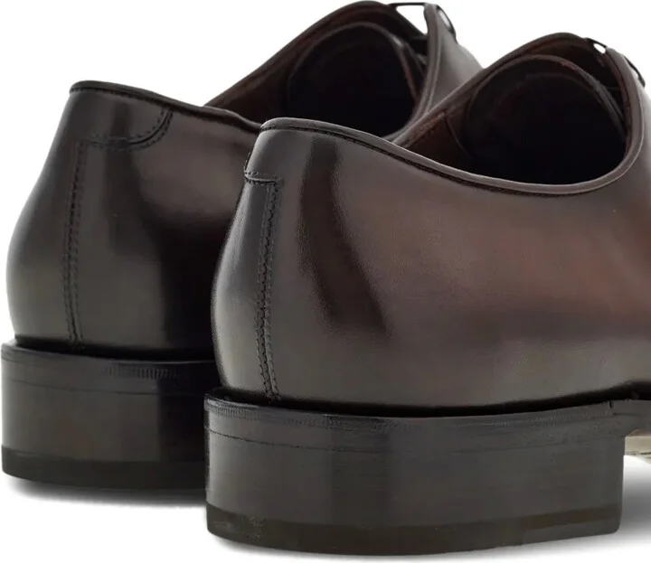 Almond-Toe Leather Oxford Shoes - Image 3