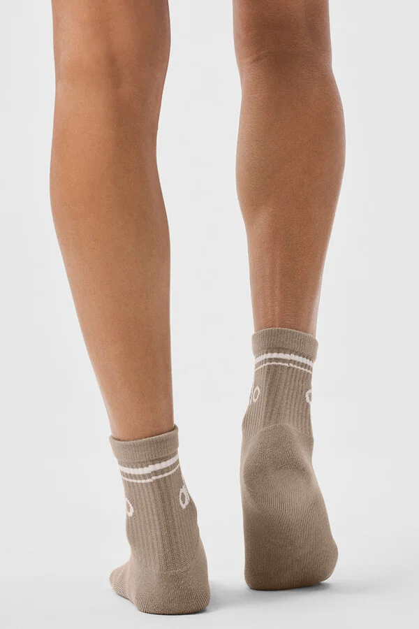 ALO | Half-Crew Throwback Socks in White/Black, Size: Small - Image 7