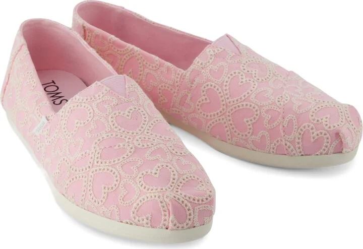 Alpargata Classic Hearts Eyelet - Image 2