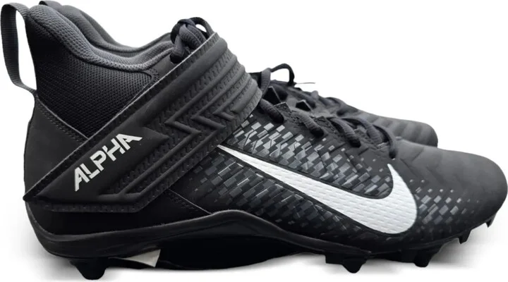 Alpha Menace Varsity 2 "Black" cleats