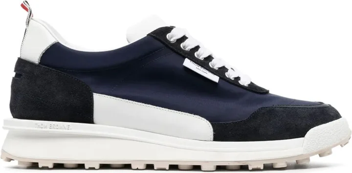 Alumni low-top sneakers