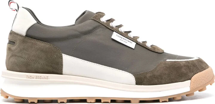 Alumni sneakers