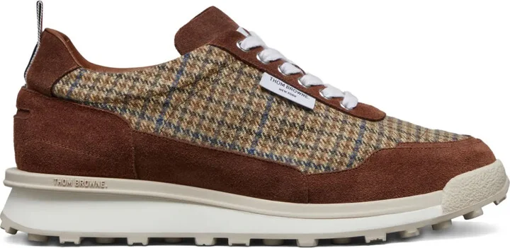 Alumni sneakers