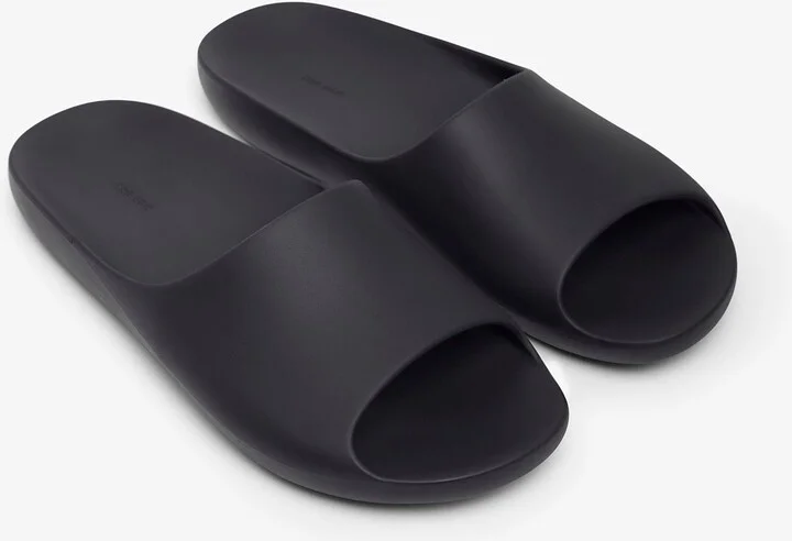 Ama black slides - Image 3