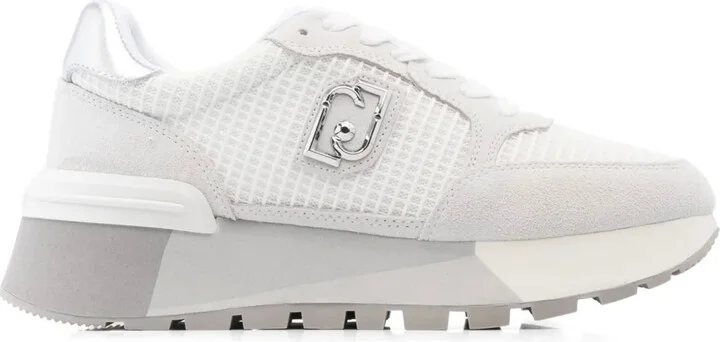 Amazing 25 sneakers