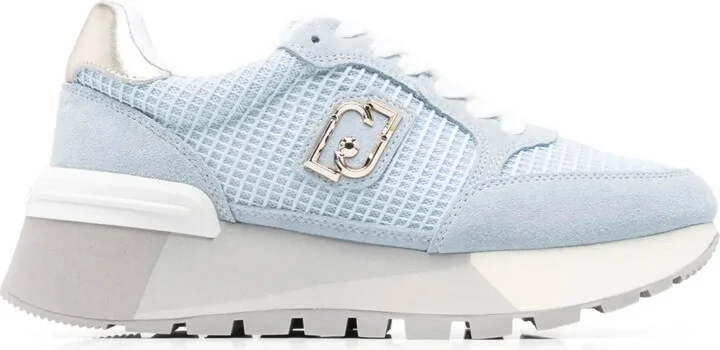Amazing 25 sneakers