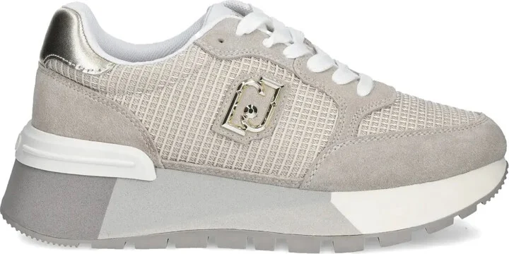 Amazing 25 sneakers