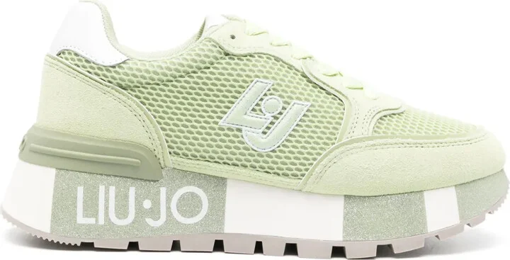 Amazing mesh sneakers