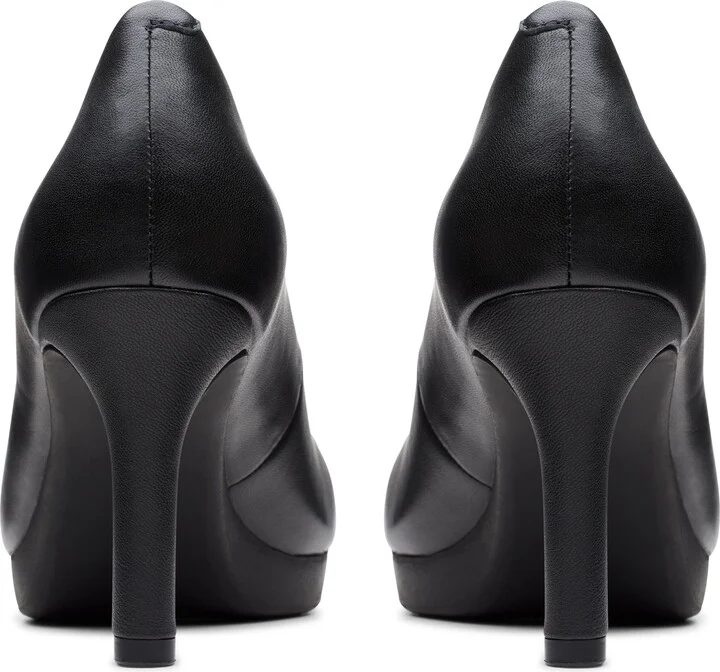 Ambyr Braley Pump - Image 2