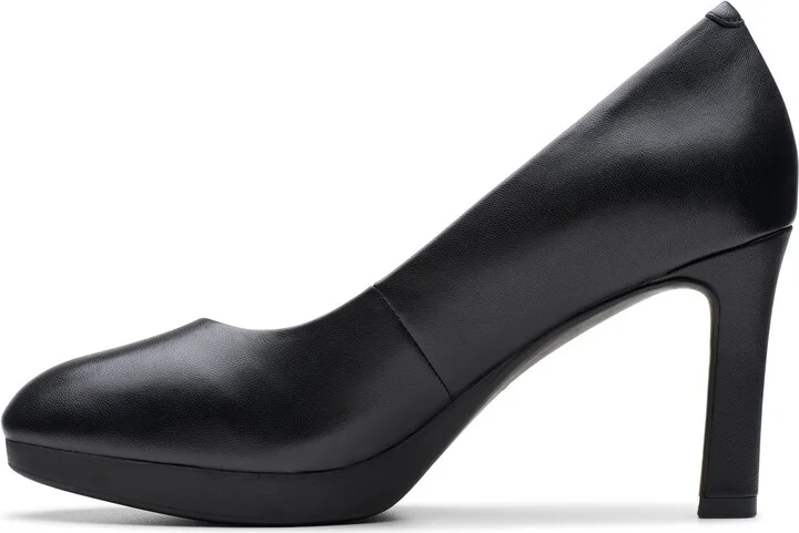 Ambyr Braley Pump - Image 7