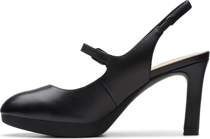 Ambyr Grace Pump - Image 7