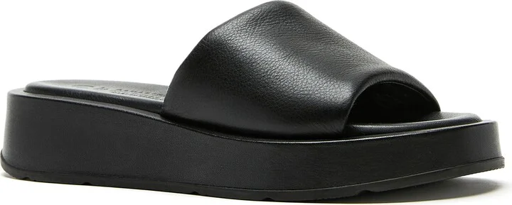 Ami Slide Sandal