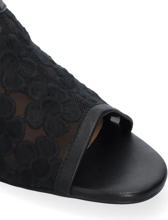 Amira Slide Sandal - Image 8